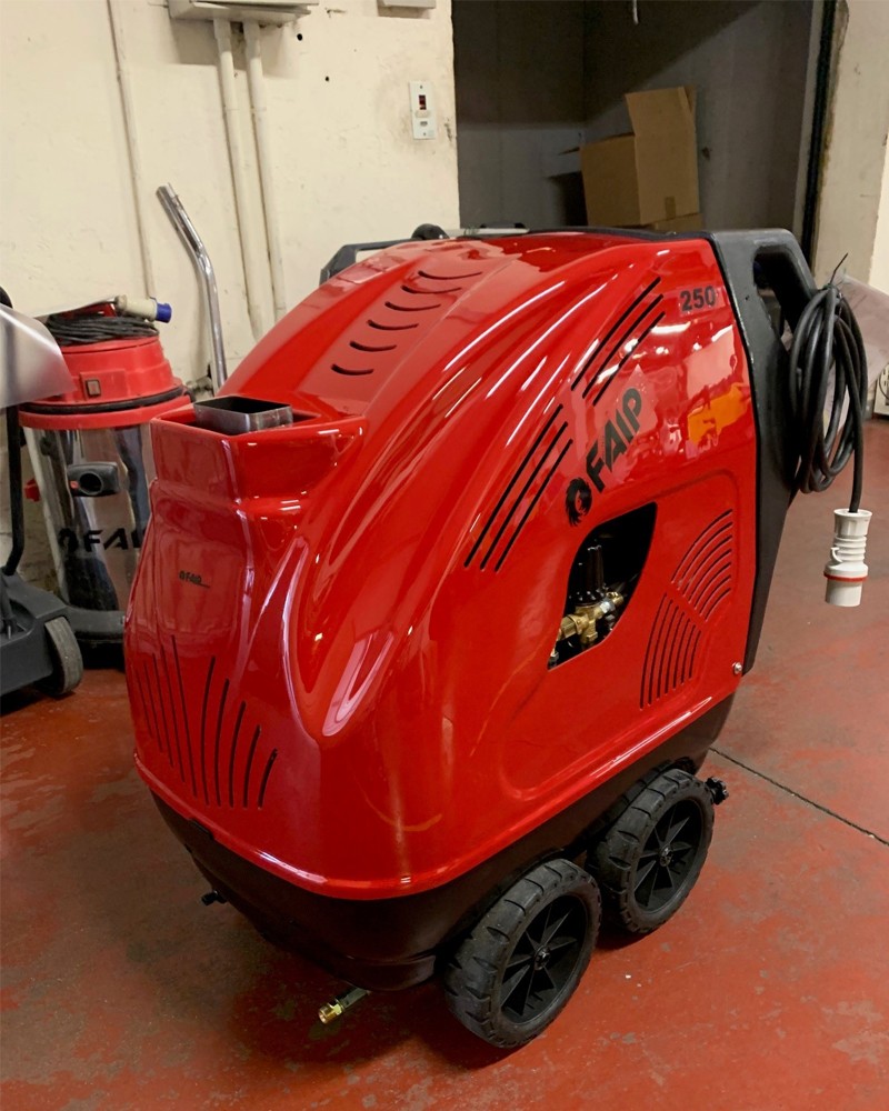 NEW MASTER JET 250/15