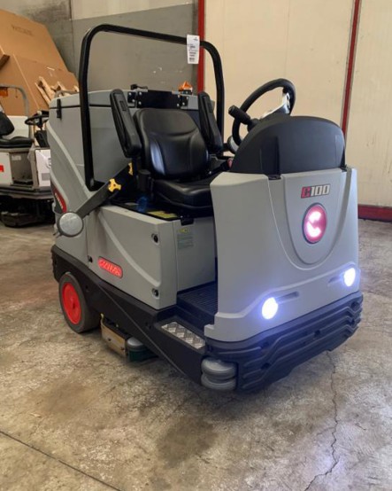 Lavapavimenti C100 BRIGHT FULL (usato)