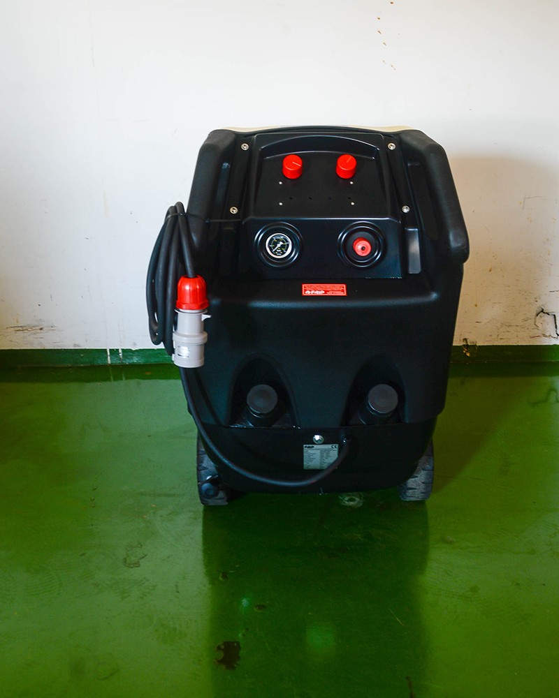 Idropulitrice a acqua calda NEW MASTER JET 250/15 (usato 6174)