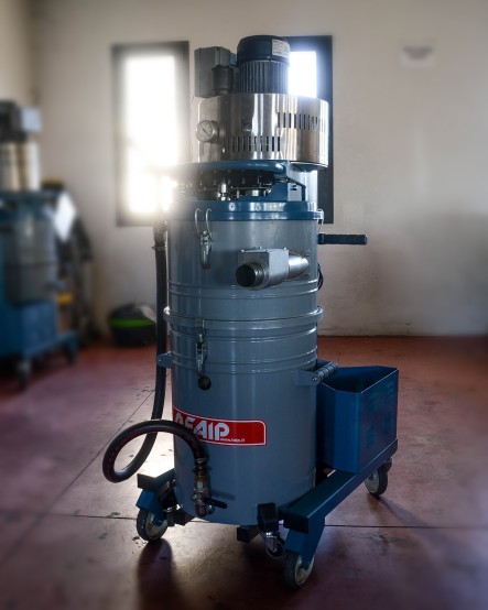 1140 OIL  (USATO 6159)